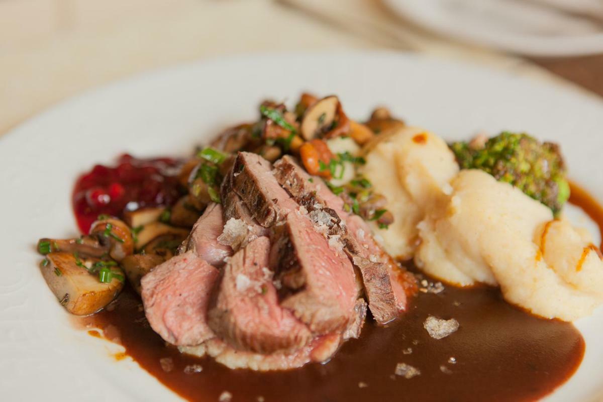 Landgasthaus Zum Kreuzberg Schonbach  المظهر الخارجي الصورة